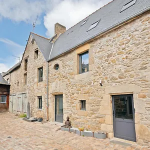 manor-of-pont-gris-saint-malo.inbrittany.com/
